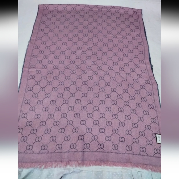 Gucci wool scarf - Picture 6 of 14